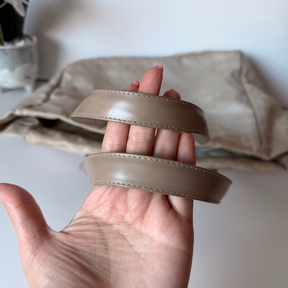 Chanel Travel Line Tote Beige CC Jacquard  very good condition pre loved 💕 - Picture 7 of 16